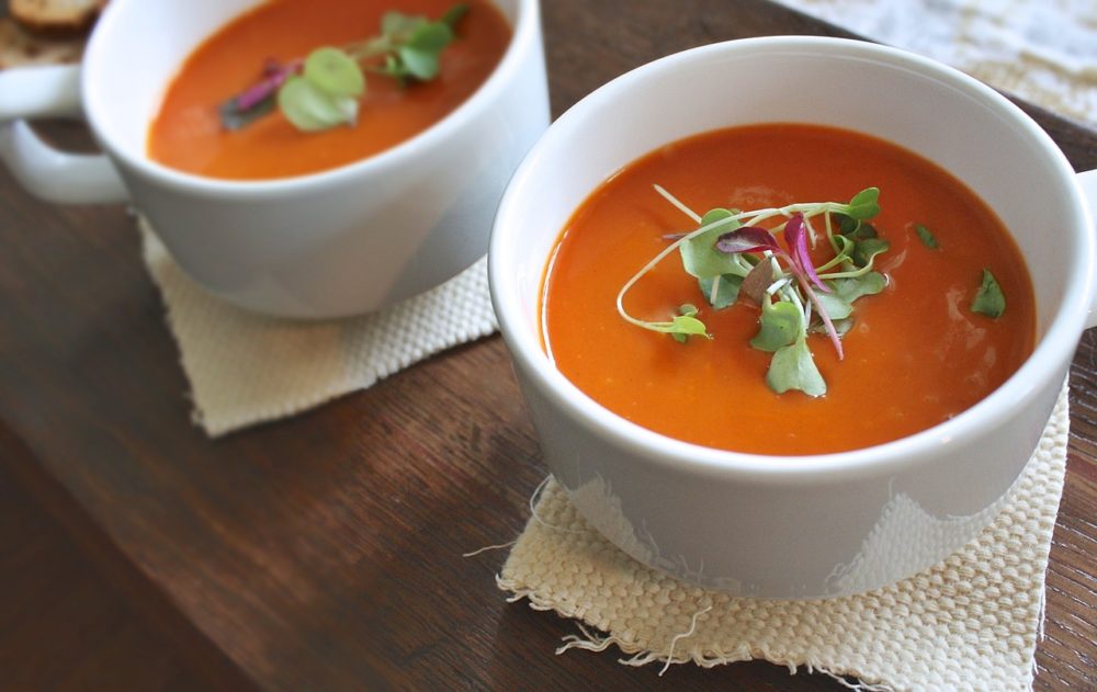 edible flowers in soup