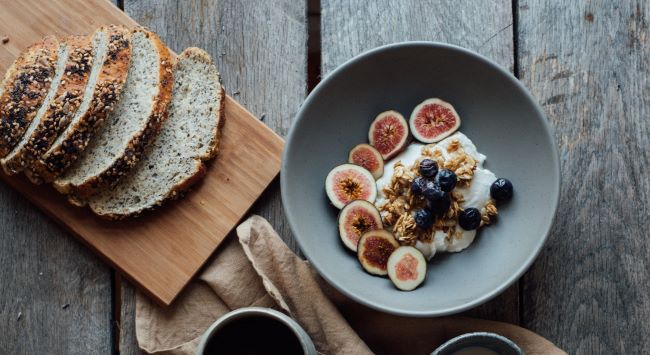 Breakfast Recipes for Weight Loss greek yogurt