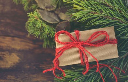 choose simple wrapping to stay stress free at christmas