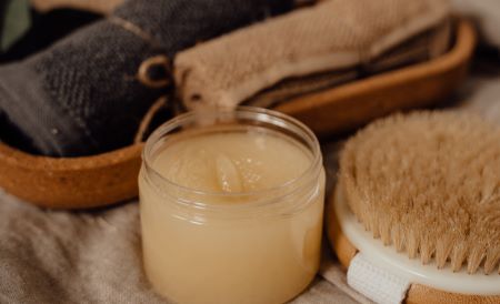 pot of sugar body scrub