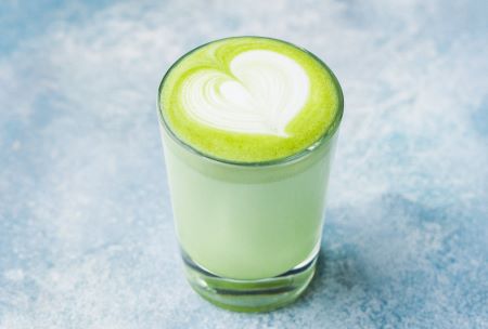 Are Avocados Good for Your Heart? A picture of Avocado smoothie