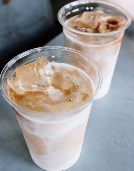 cups of cold coffee smoothie